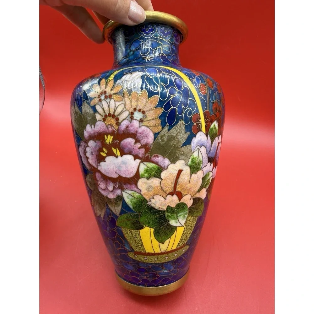 Pair of Vintage Chinese Cloisonné Vases 8